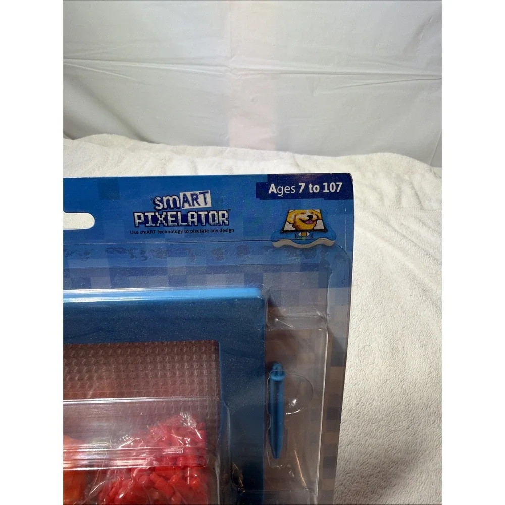 Smart Pixel Pegs - 2000 Pegs - 8 Colors - Smart Pixelator - New/Sealed